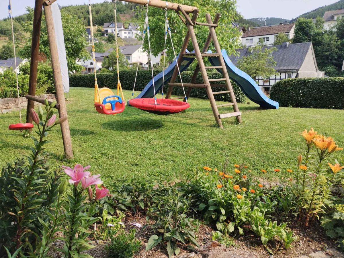 Ferienwohnung Am Kamp Schmallenberg Buitenkant foto